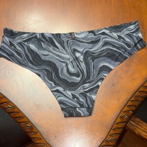PINK Victoria's Secret Black and Gray Swirl Bikini Bottom
